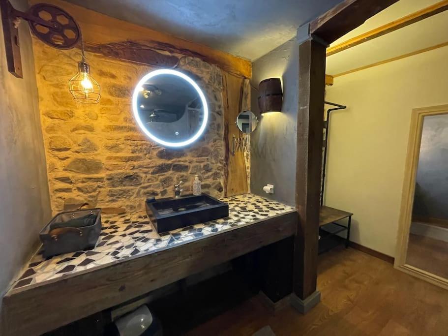 Maison Vigneron - Maison Et Studio Saint-Didier-sur-Beaujeu Dış mekan fotoğraf